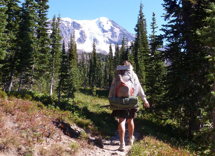 ALONG THE PACIFIC CREST TRAIL -- September Section Hikes in Oregon and Washington --