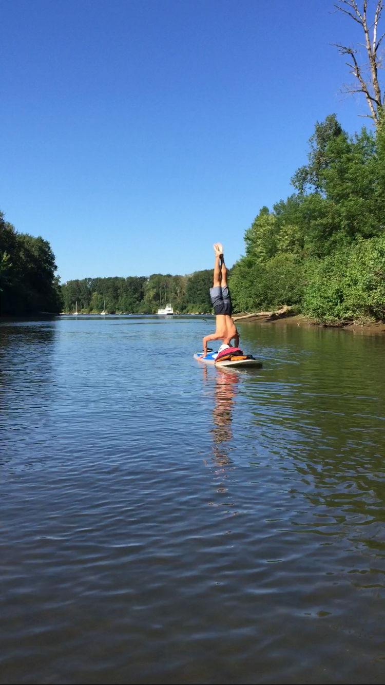 Stand Up Paddleboarding Sellwood Park