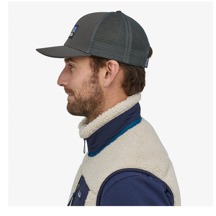 Patagonia P-6 LOGO TRUCKER - HATS - Next Adventure
